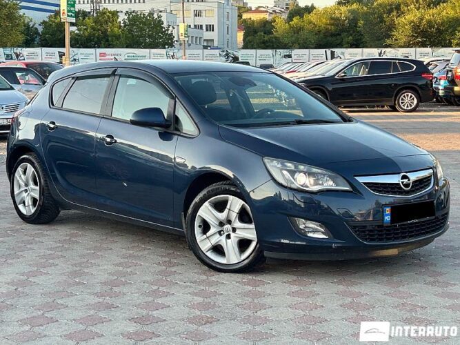 Opel Astra 31 interauto-car
