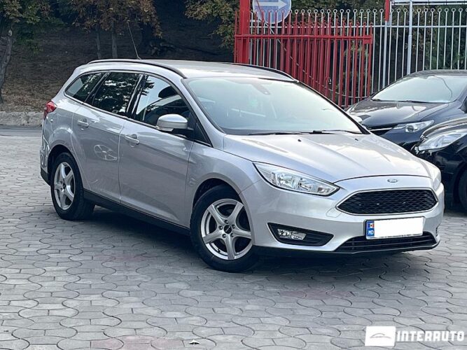 Ford Focus 30 interauto-car