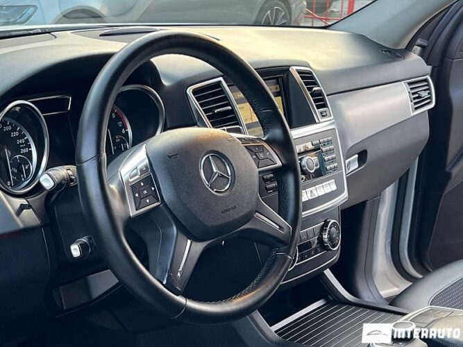 Mercedes ML 250 37 interauto-car