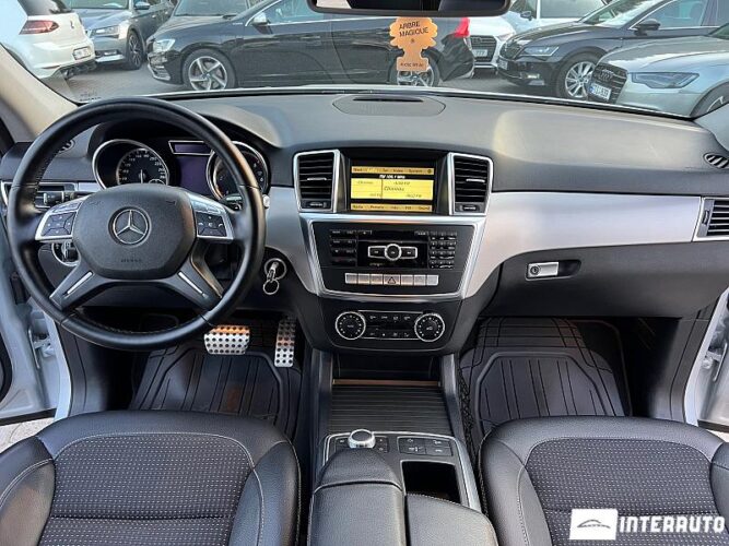 Mercedes ML 250 38 interauto-car