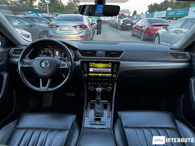 Skoda Superb 51 interauto-car