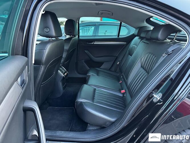 Skoda Superb 52 interauto-car