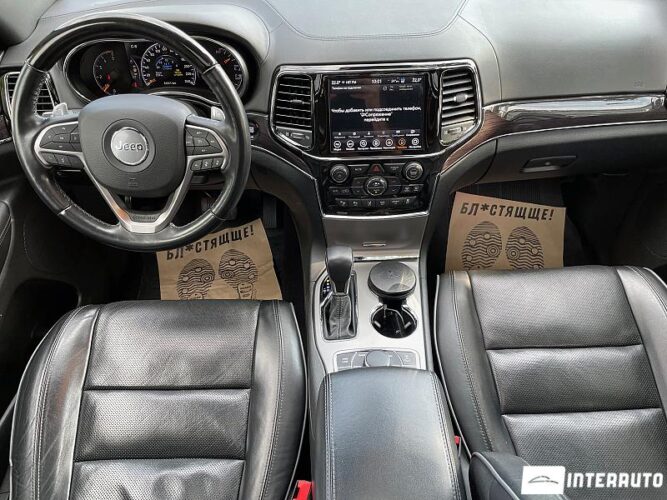 Jeep Grand Cherokee 43 interauto-car