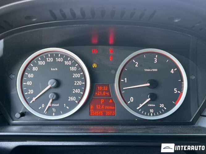 BMW 525 36 interauto-car