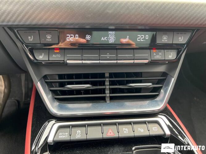 Audi RS E-tron GT 44 interauto-car