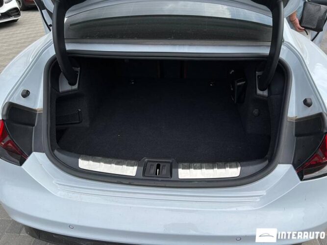 Audi RS E-tron GT 50 interauto-car