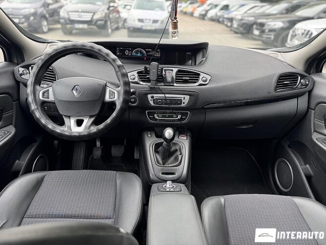 Renault Scenic 48 interauto-car