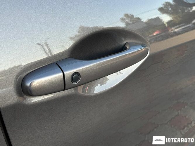 Honda CR-V 35 interauto-car