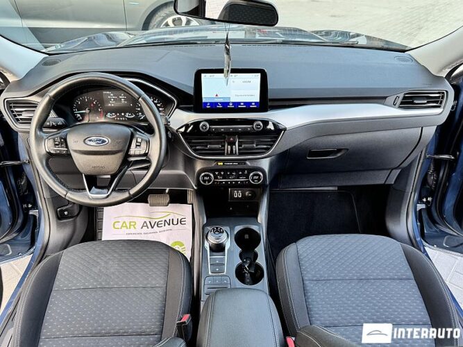 Ford Kuga 36 interauto-car