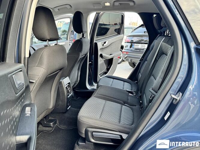 Ford Kuga 43 interauto-car