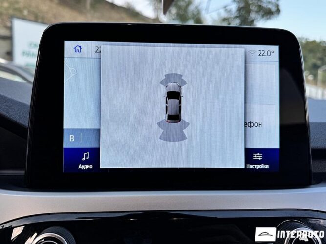 Ford Kuga 40 interauto-car