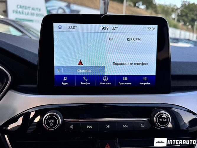 Ford Kuga 39 interauto-car