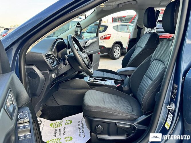 Ford Kuga 35 interauto-car