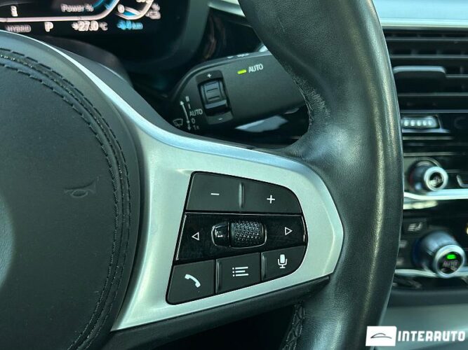 BMW 530e 40 interauto-car