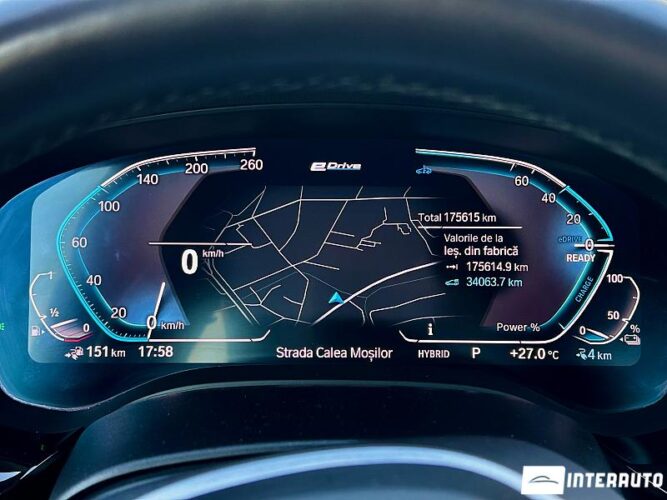 BMW 530e 38 interauto-car