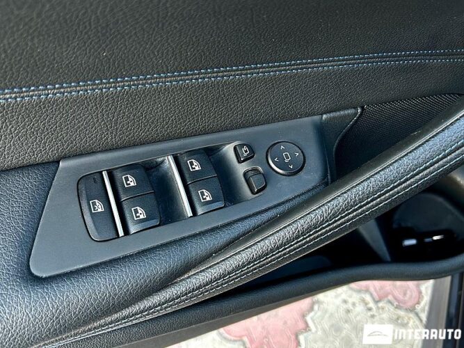 BMW 530e 35 interauto-car