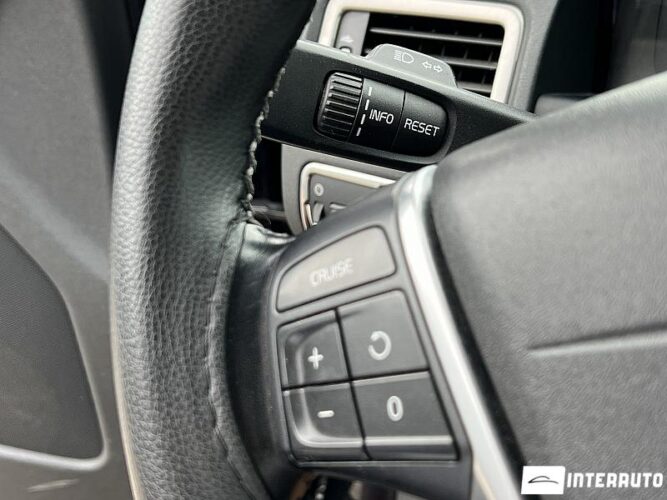 Volvo S 80 40 interauto-car