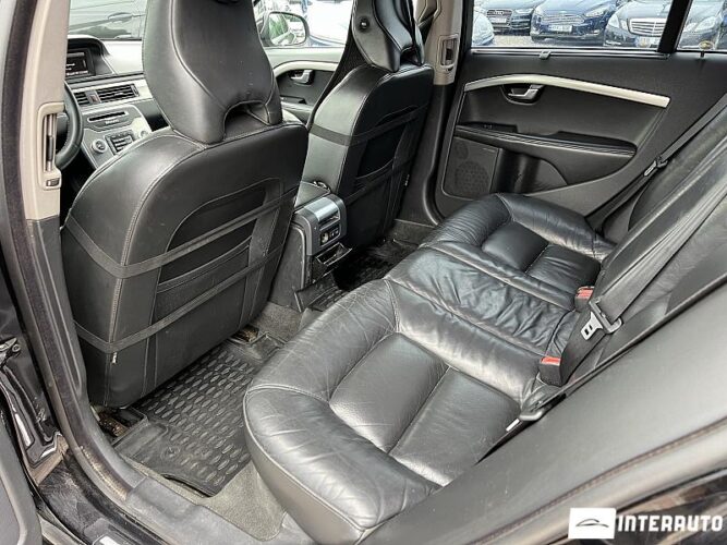 Volvo S 80 49 interauto-car