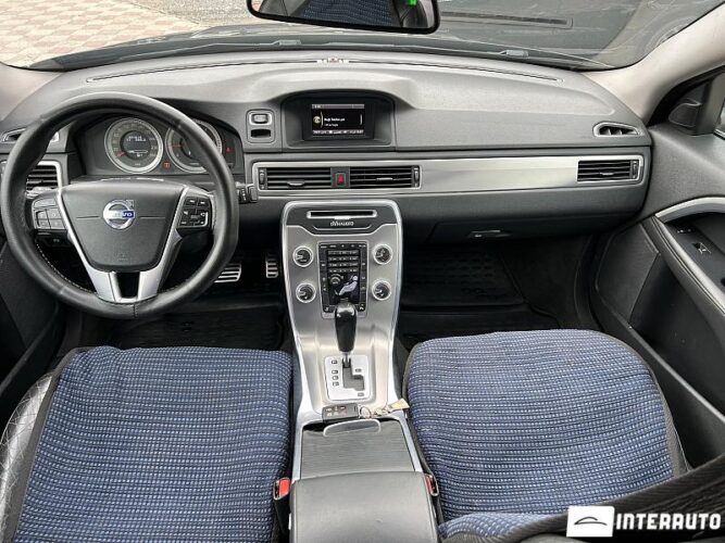 Volvo S 80 37 interauto-car