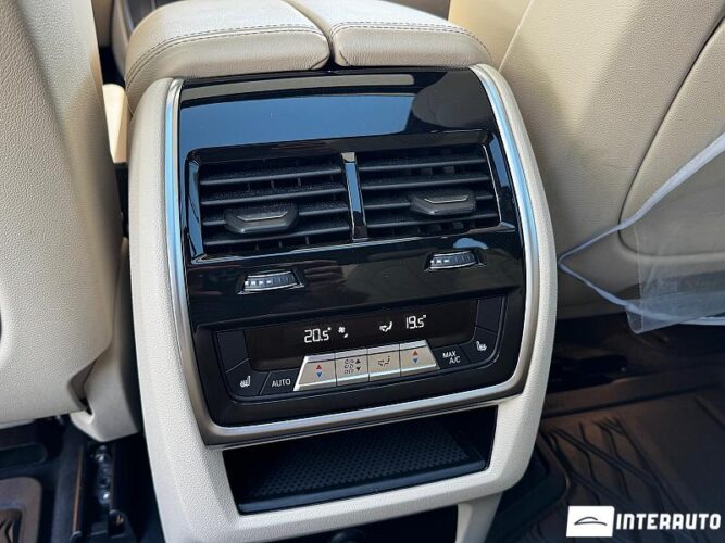 BMW X5 4.5e 53 interauto-car