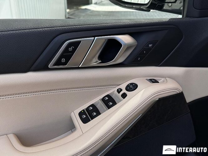 BMW X5 4.5e 51 interauto-car