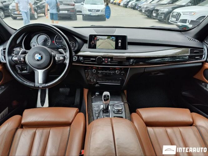 BMW X5 2.5D 35 interauto-car