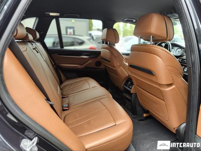 BMW X5 2.5D 37 interauto-car