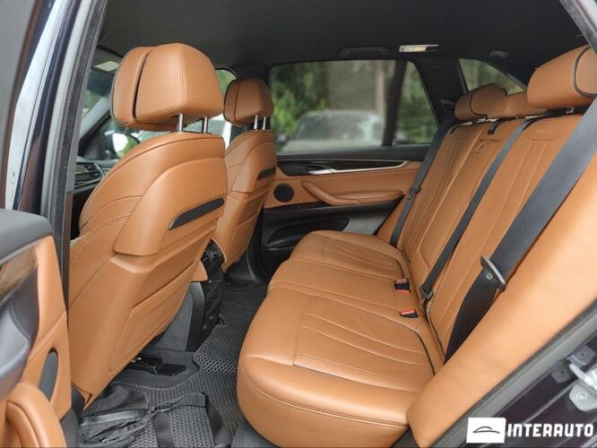 BMW X5 2.5D 38 interauto-car