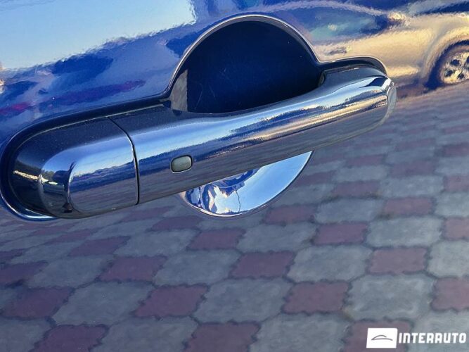 Jeep Renegade 35 interauto-car