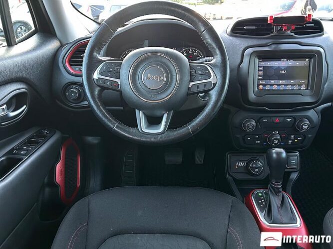 Jeep Renegade 38 interauto-car
