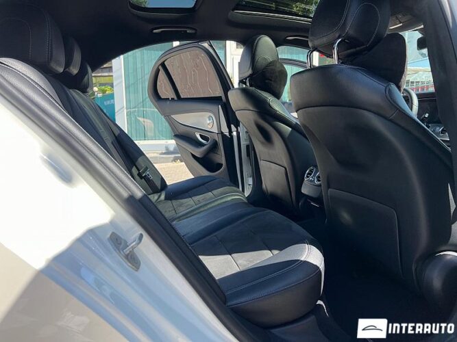 Mercedes E 220 45 interauto-car