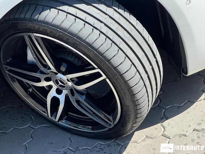 Mercedes E 220 50 interauto-car