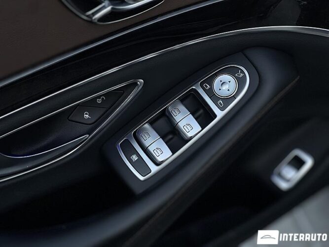 Mercedes S 400 4Matic 69 interauto-car