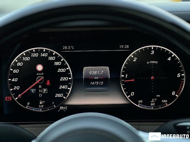 Mercedes S 400 4Matic 49 interauto-car