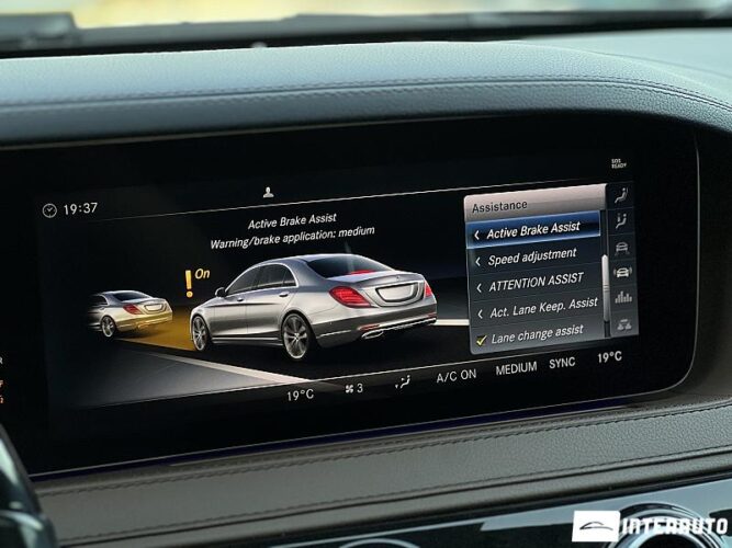 Mercedes S 400 4Matic 52 interauto-car