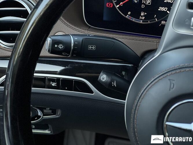 Mercedes S 400 4Matic 47 interauto-car