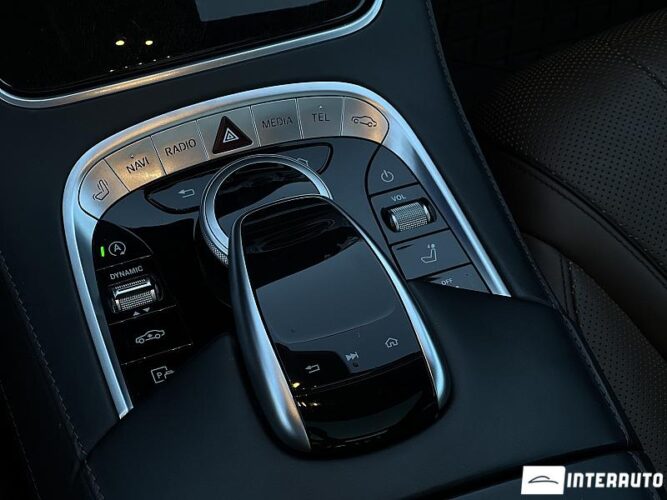 Mercedes S 400 4Matic 57 interauto-car