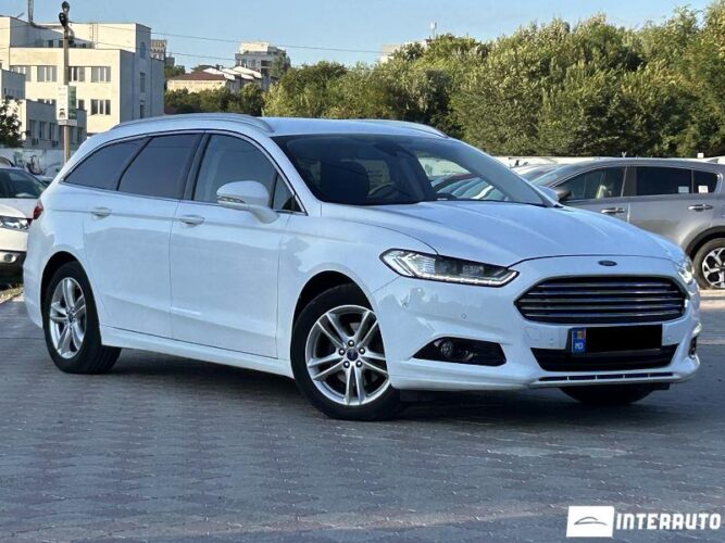 Ford Mondeo 35 interauto-car