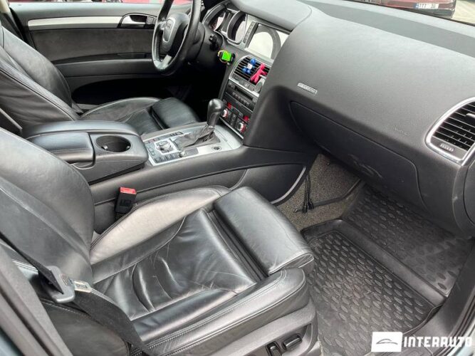 Audi Q7 37 interauto-car