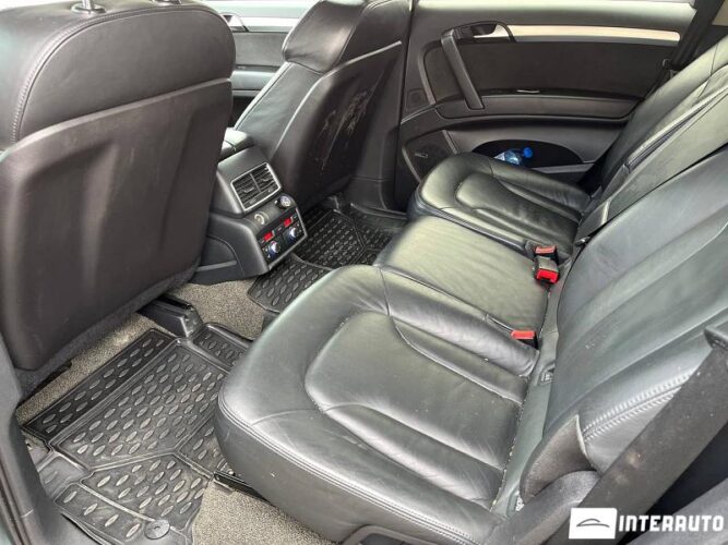 Audi Q7 47 interauto-car