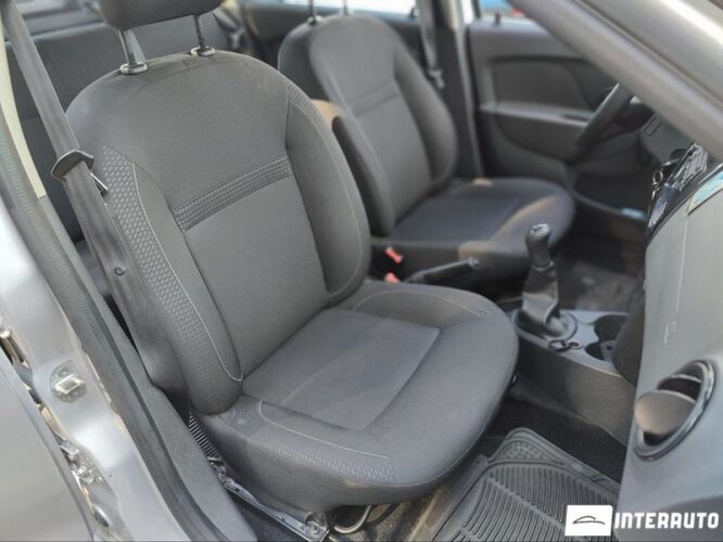 Dacia Logan 29 interauto-car