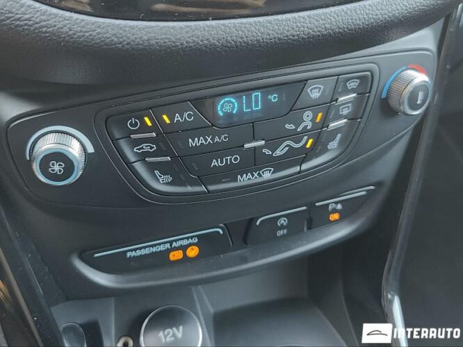 Ford B-MAX 44 interauto-car