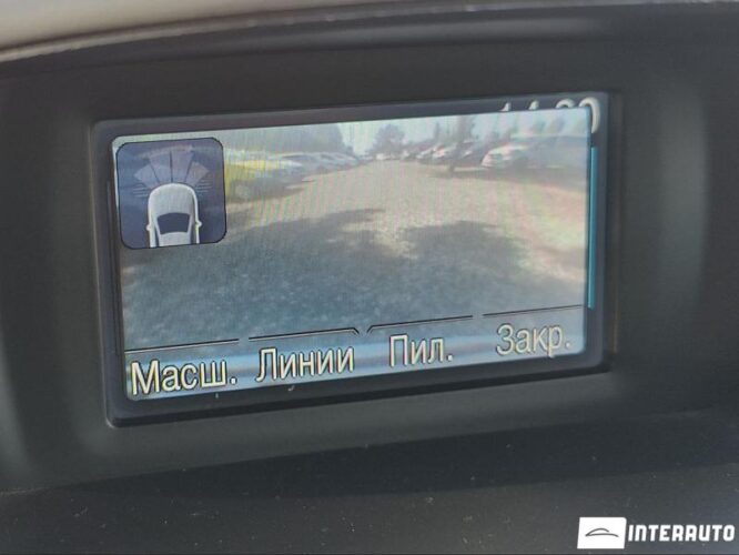 Ford B-MAX 42 interauto-car