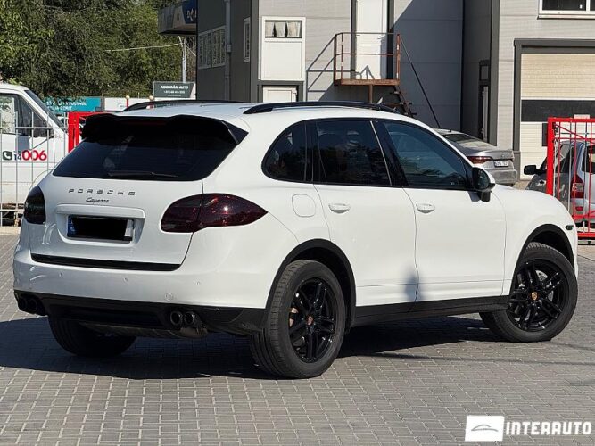 Porsche Cayenne 30 interauto-car