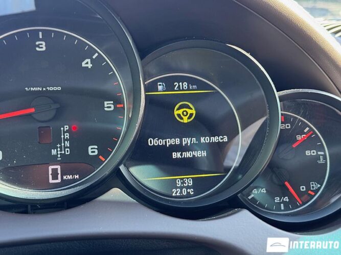 Porsche Cayenne 35 interauto-car