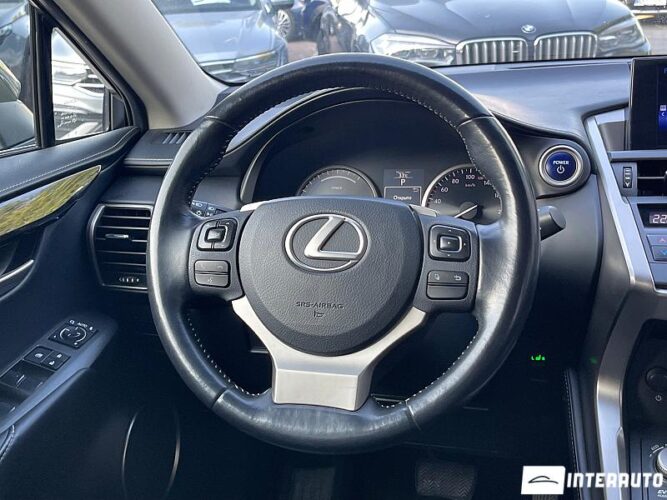 Lexus NX 300H 37 interauto-car