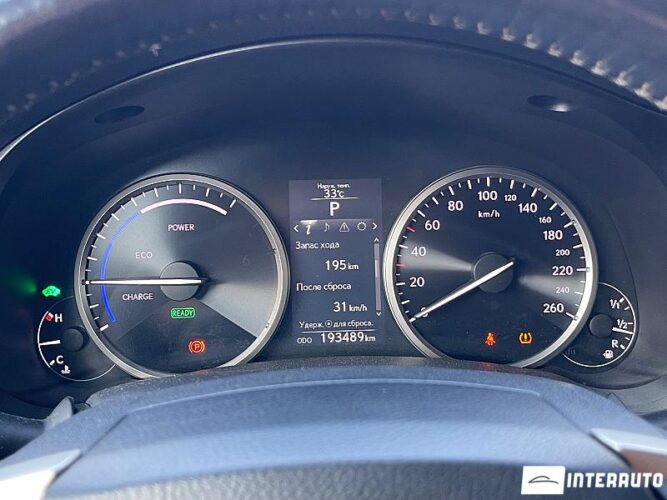 Lexus NX 300H 38 interauto-car