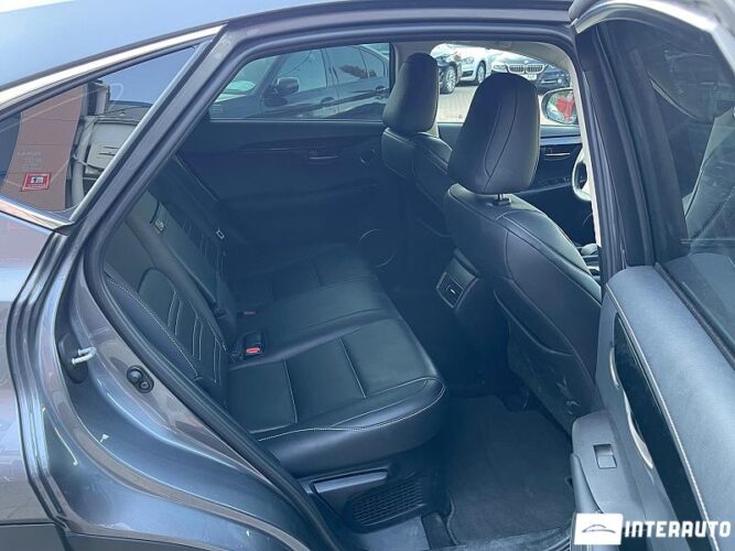 Lexus NX 300H 46 interauto-car