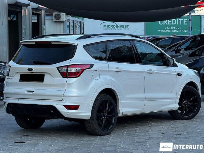 Ford Kuga 37 interauto-car