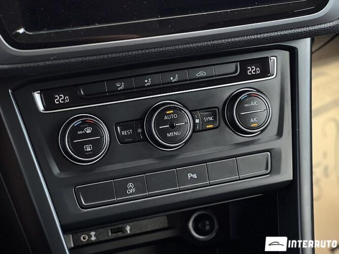 Volkswagen Touran 43 interauto-car